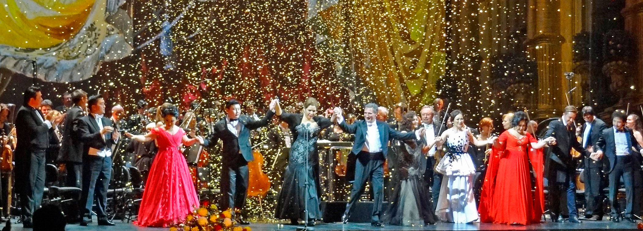 Концерт «Золотые голоса Монголии» (Большой театр, 20 ноября 2014). Фото: Александр Шварценштейн