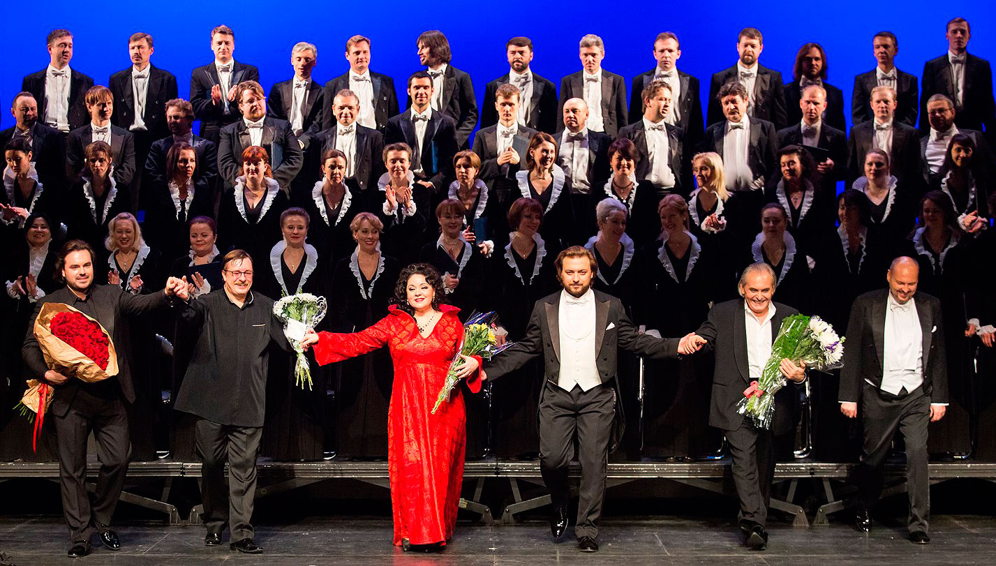 «Паяцы» – концертное исполнение в Новой Опере. Фото: Даниил Кочетков