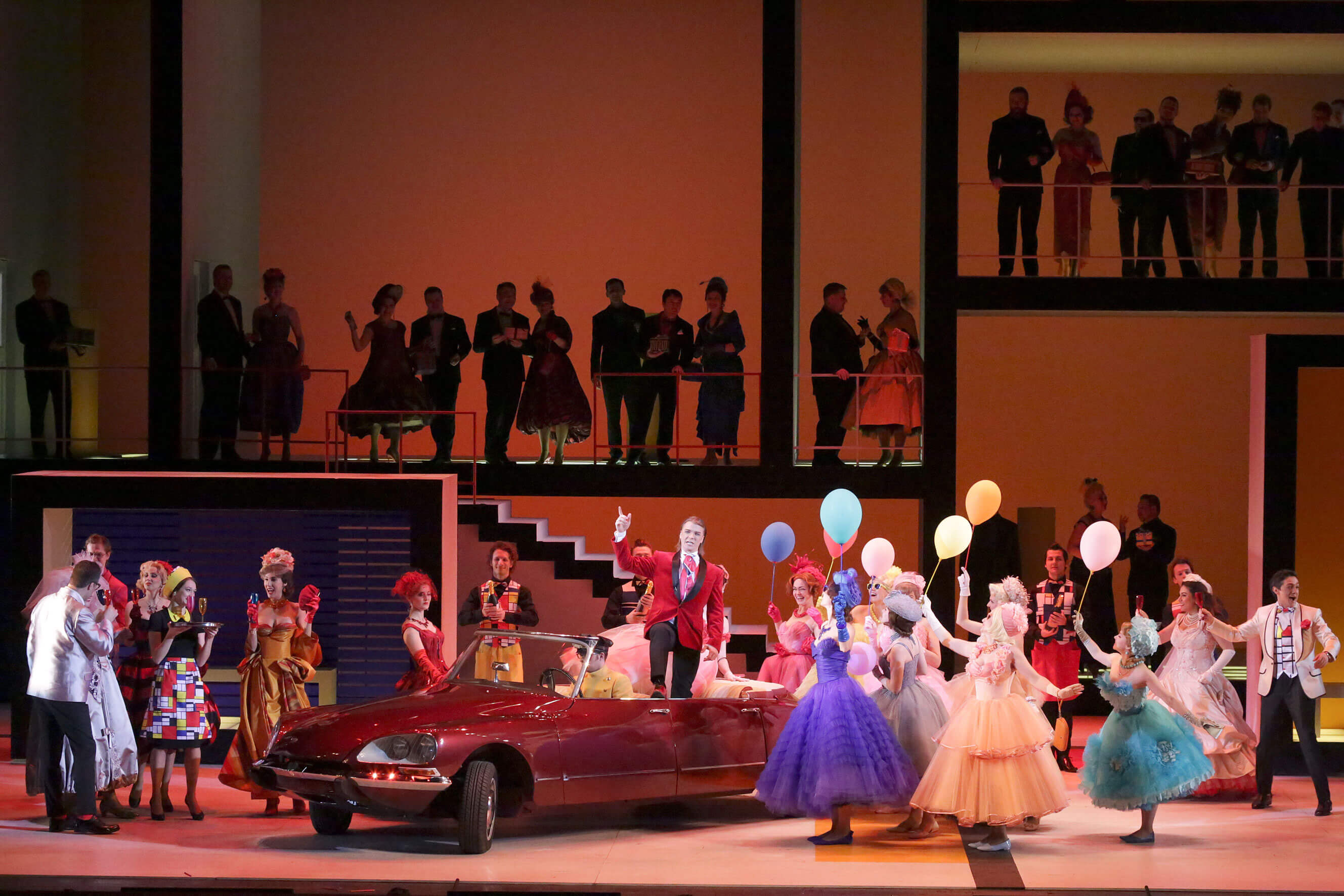«Свадьба Фигаро» – сцена из спектакля (фото: Дамир Юсупов / Большой театр)