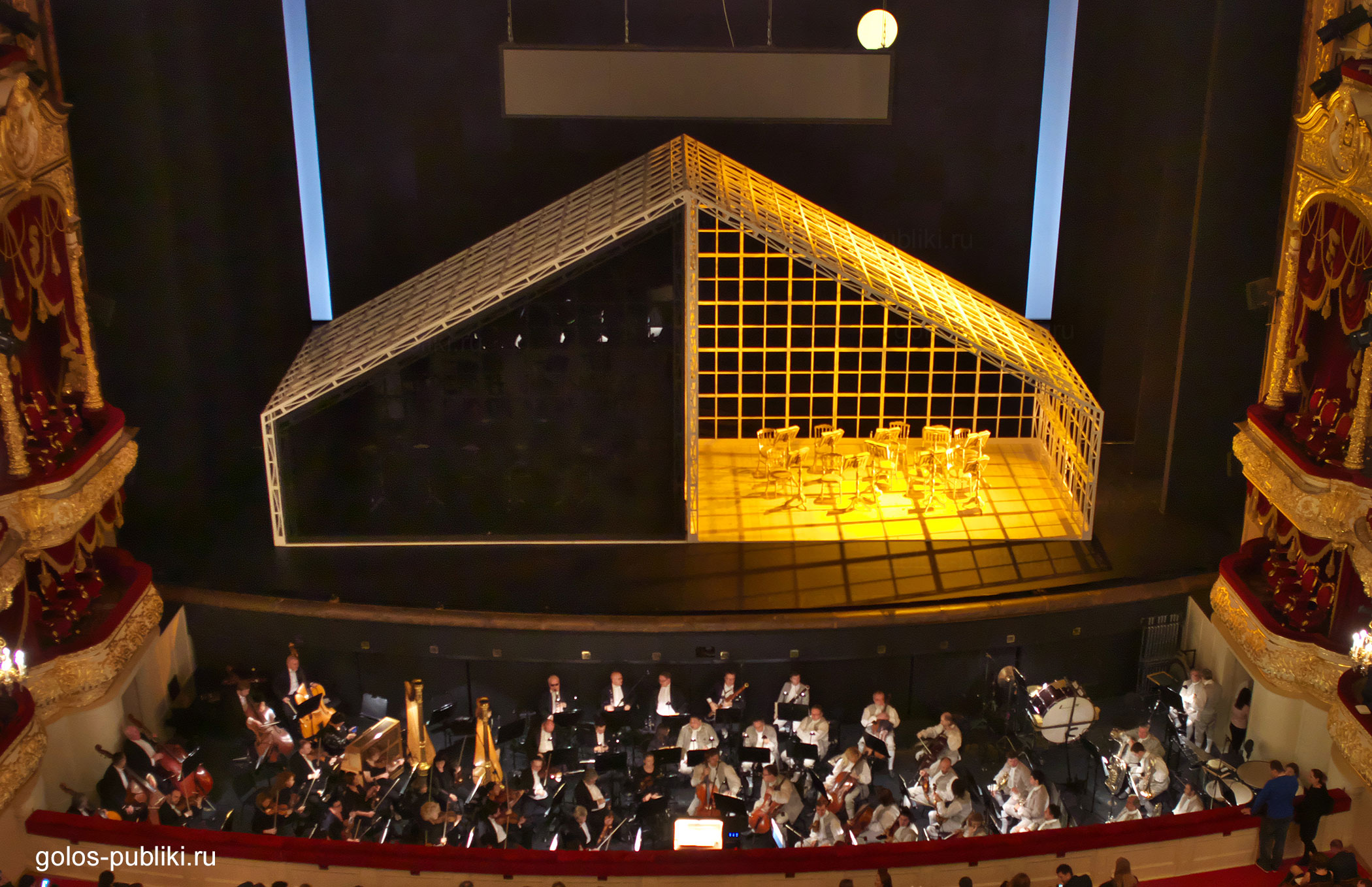 Черно-белый оркестр (Премьера «Иоланты», Большой театр, 29 октября 2015